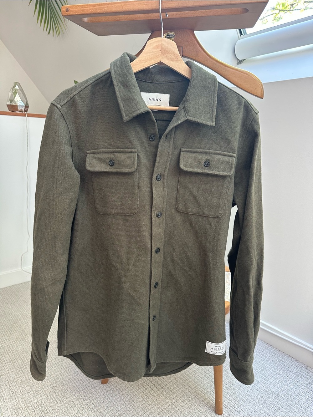 ANIAN Olive Military-Style Casual Button-Down Shirt